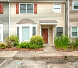 Building Photo - 519 Darby Glen Ln