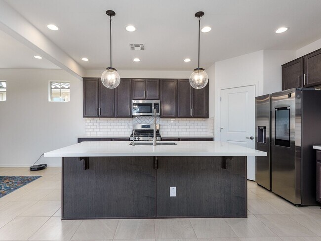 Foto del edificio - 4 Bedroom Single Family Home in Queen Creek