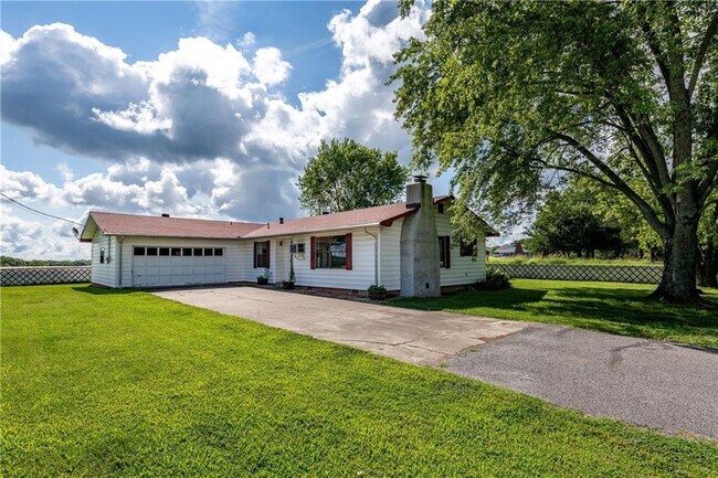 Building Photo - 14938 N Wimpy Jones Rd