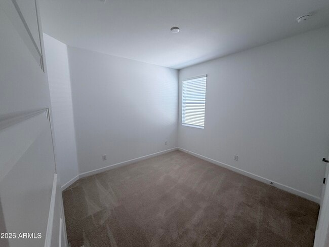 Building Photo - 6991 W Pinnacle Vista Dr