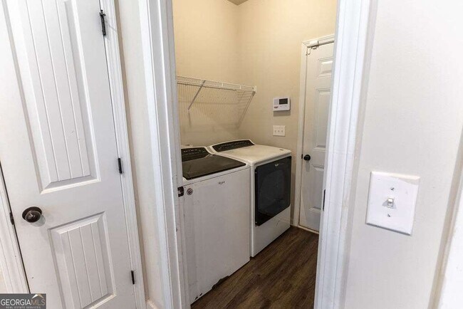 Foto del edificio - 1028 Mcconaughy Ct