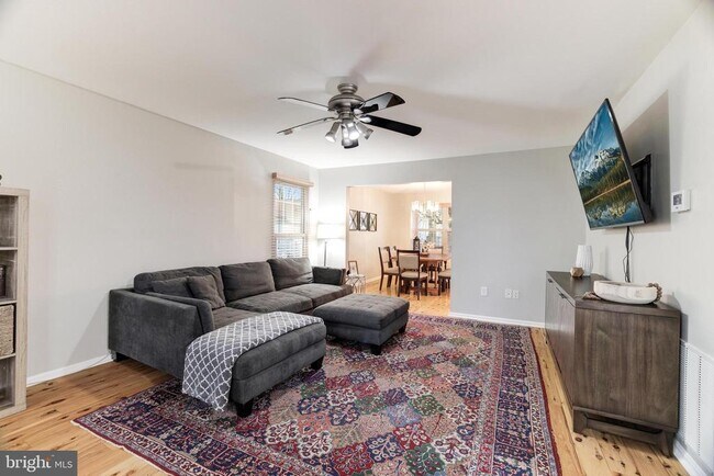 Building Photo - 22 Newland Ct