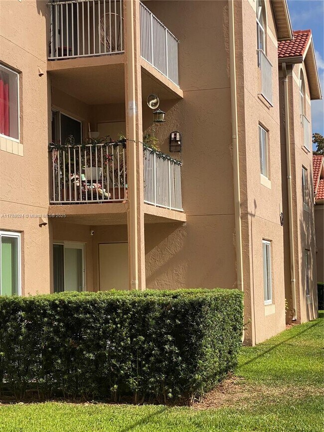 Foto del edificio - 10521 SW 158th Ct