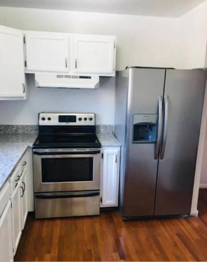 15601 Dorset Rd, Laurel, MD 20707 Condo for Rent in Laurel, MD