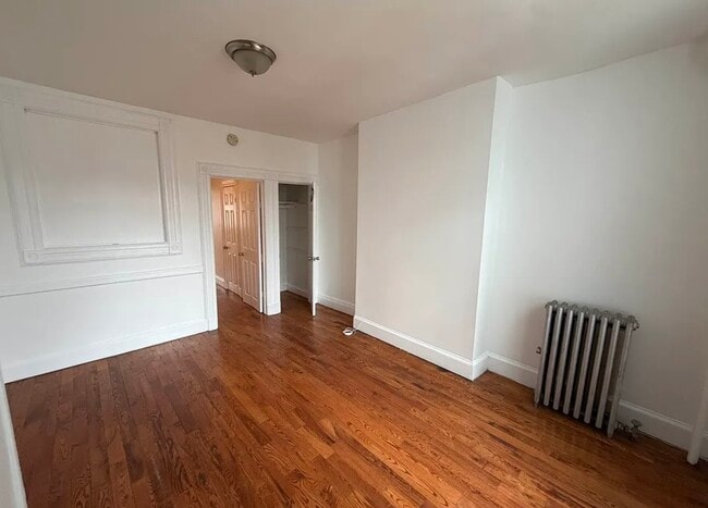 Building Photo - 981 Hancock St