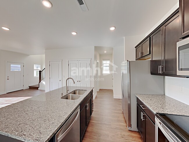 Building Photo - 33091 Eagle Peak Ln