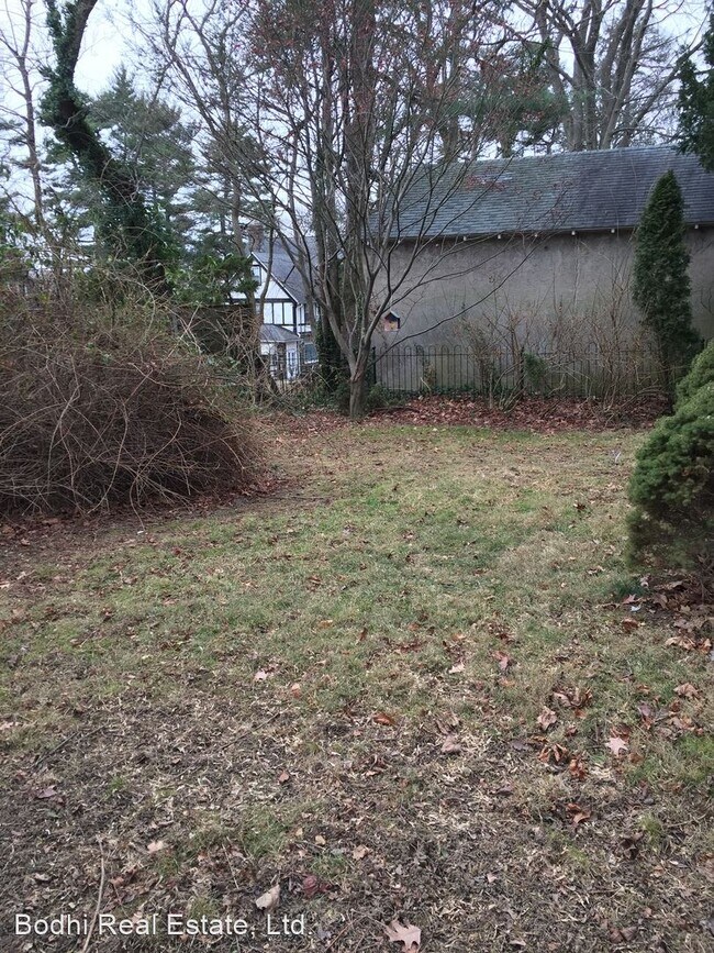 Building Photo - 4 br, 2 bath House - 136 Upland Terrace