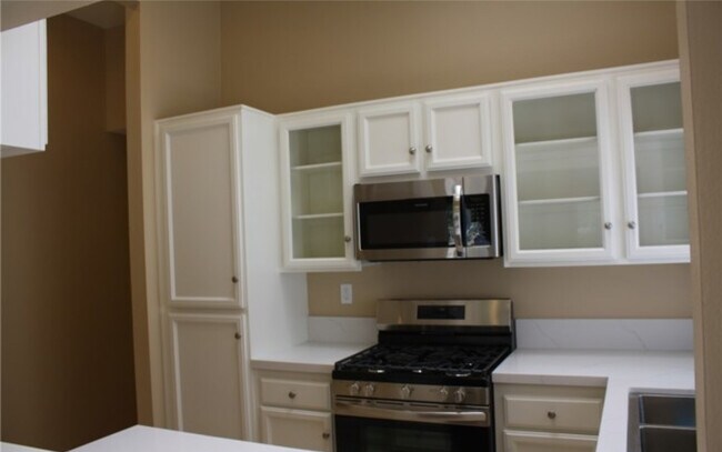 Foto del edificio - 23418 Pomita Pl