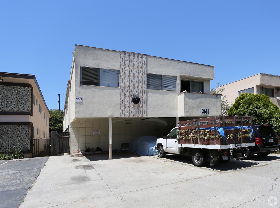 3661 Mclaughlin Ave, Los Angeles, CA 90066 Apartments in Los Angeles