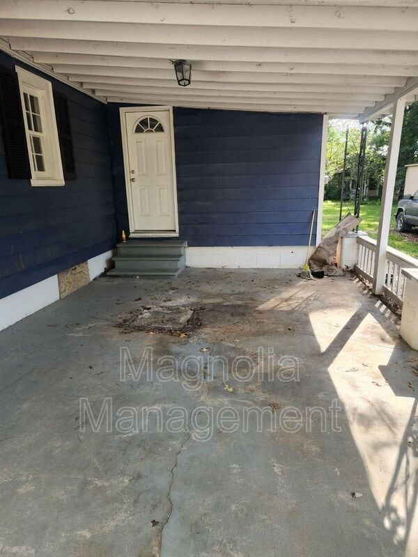 Building Photo - 1791 Hwy 39 South