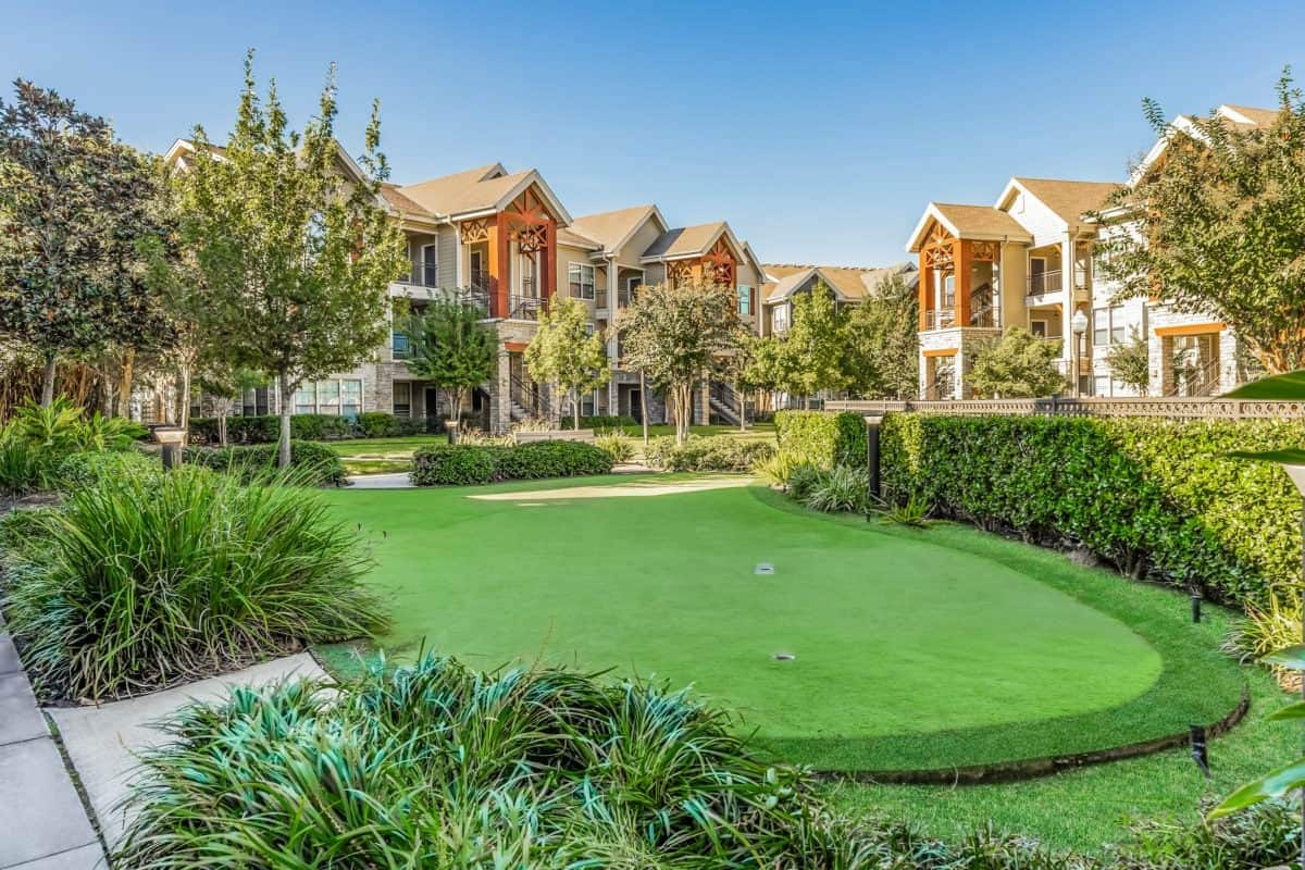 Yorktown Crossing Apartments 15903 Yorktown Crossing Pky Houston, TX