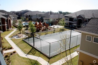 Building Photo - Cypress Creek at Jason Avenue