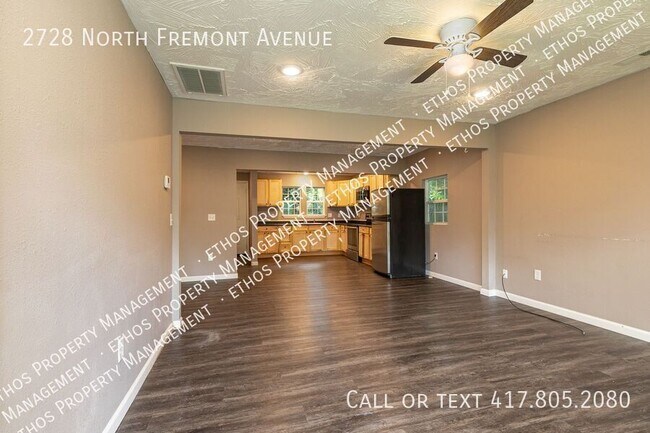 Building Photo - 2728 N Fremont Ave