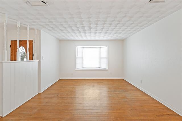 Building Photo - 216 Allenwood Dr