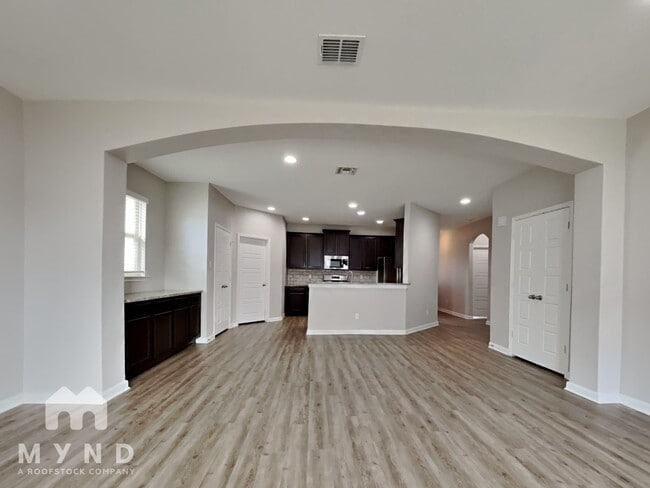 Foto del edificio - 2066 Rhesus Vw