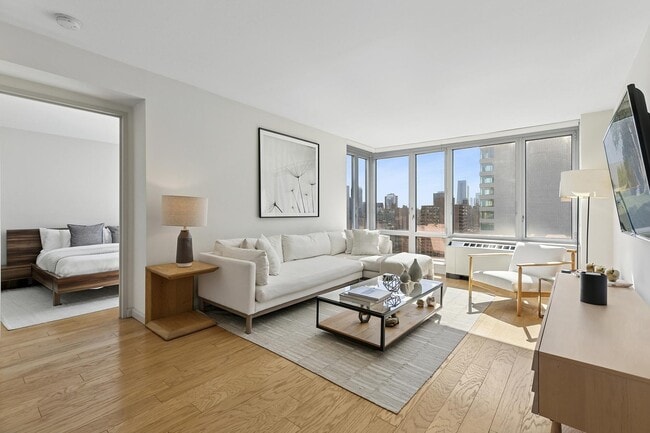 Interior Photo - The Helena