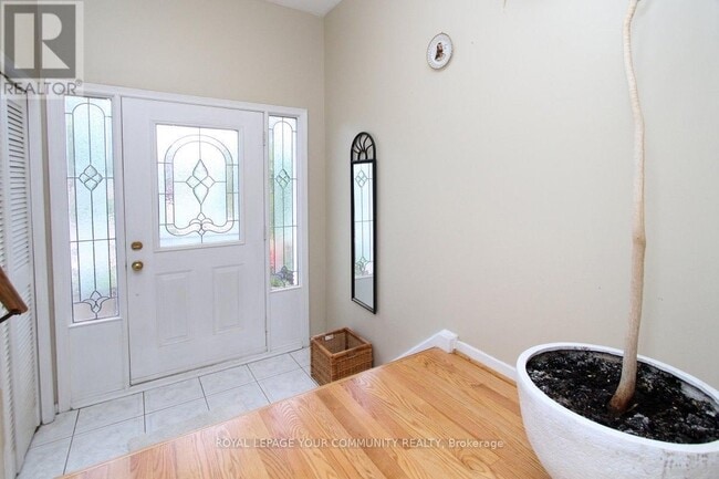 Building Photo - 3318 Strabane Dr