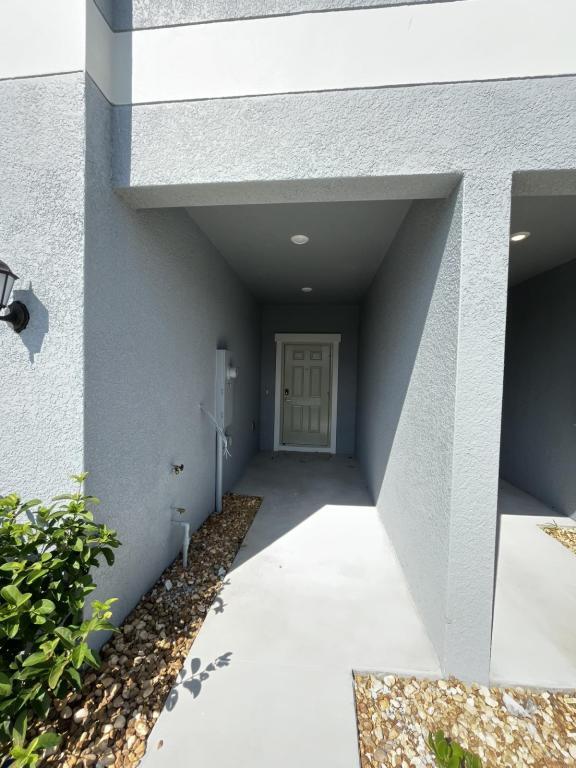 Building Photo - 14409 Easy Goer St