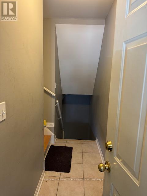 Photo du bâtiment - 953 Sonoma Ct