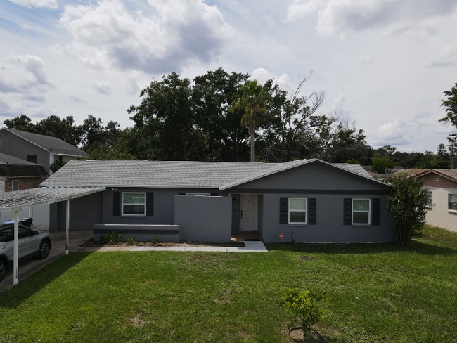 Photo - 11706 Oban Ave House