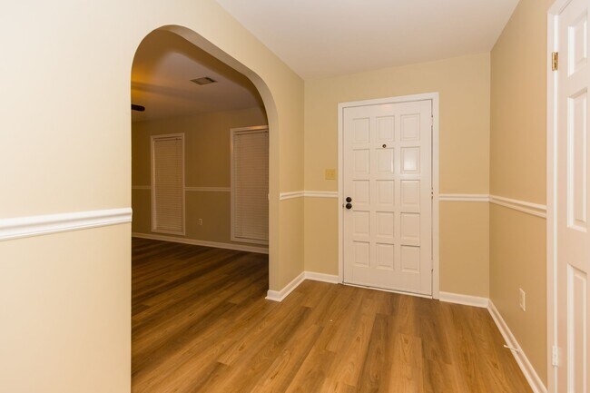 Foto del edificio - 4 Bed 2.5 bath