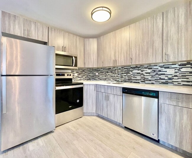 Foto del edificio - 339 NE 172nd St