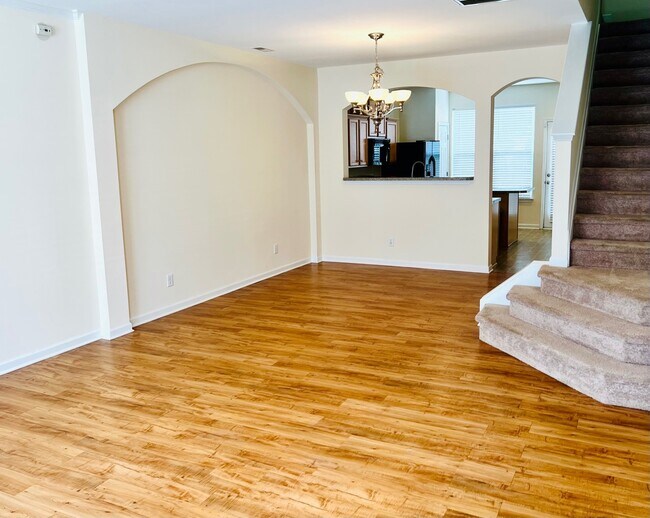 Dining - 51 Ledger Stone Ln