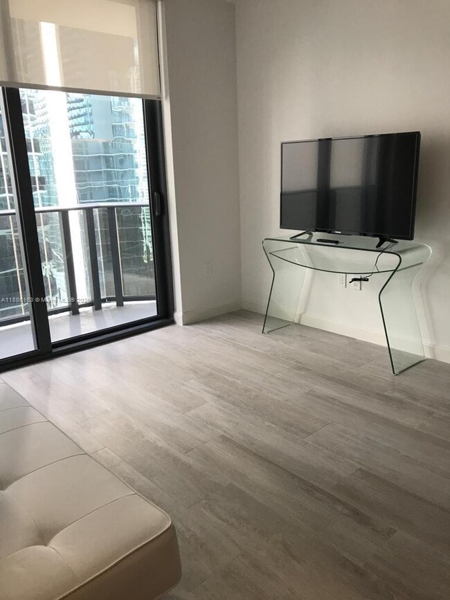Foto del edificio - 55 SW 9th St
