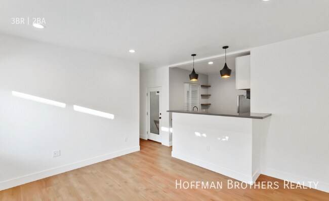 Foto del edificio - 4539 St Charles Pl