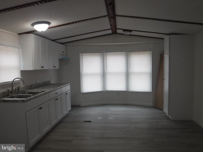 Foto del edificio - 172 Boyd Dr