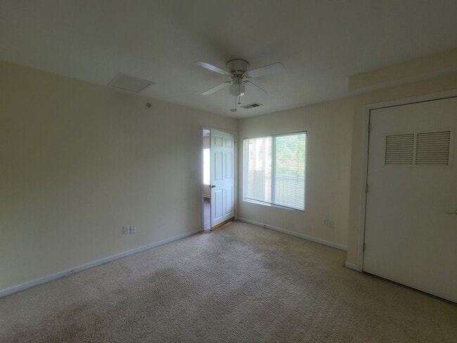 Foto del edificio - 4 Bedroom, 4 Bath in Star City - SHORT TERM LEASE, Now to 7/24/26