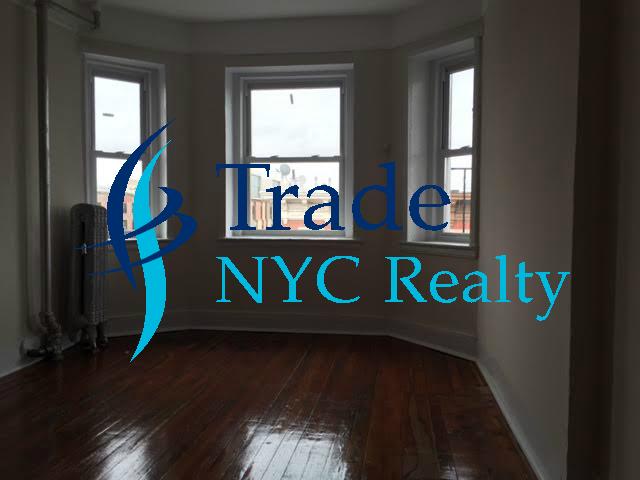 Foto principal - 143 Franklin St
