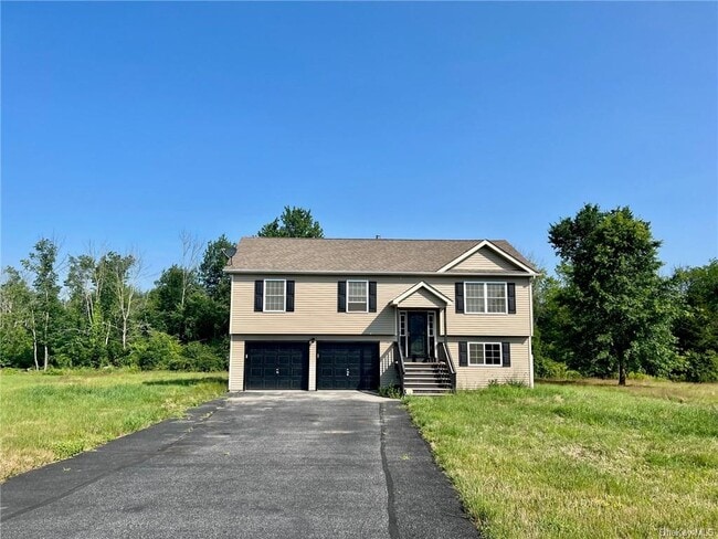 Building Photo - 87 Pine Grove Rd