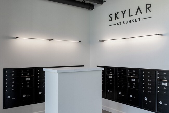 Foto del edificio - Skylar At Sunset