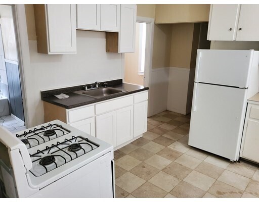 Building Photo - 73 Acushnet Ave