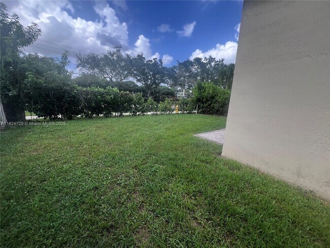 Foto del edificio - 14909 SW 50th Ct