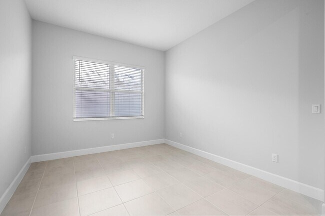 Foto del edificio - 14192 Lace Bark Ln