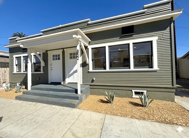 Building Photo - 854 Orange Ave