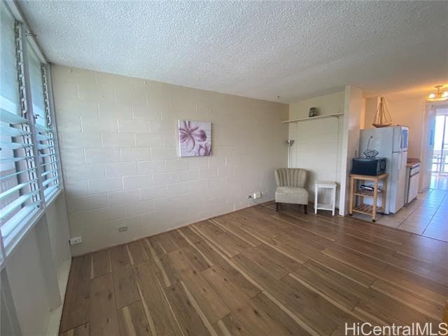 Building Photo - 84-965-965 Farrington Hwy