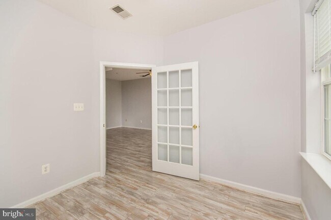 Building Photo - 4444 Beechstone Ln