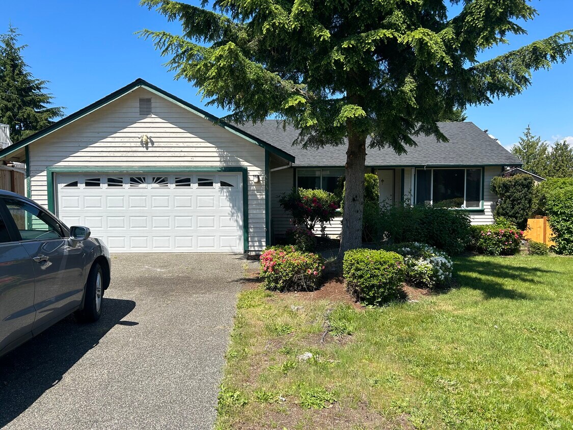 12009 28th Pl NE, Lake Stevens, WA 98258 House Rental in Lake Stevens