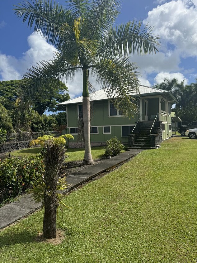 Foto principal - Charming Plantation-Style Home in Hilo