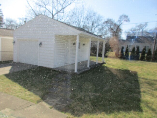 Building Photo - 3 br, 1 bath House - 2509 Vassar Place