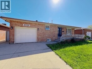 Building Photo - 2660 Langlois Ave