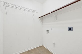 Building Photo - 4943 Ginger Bluff Trail