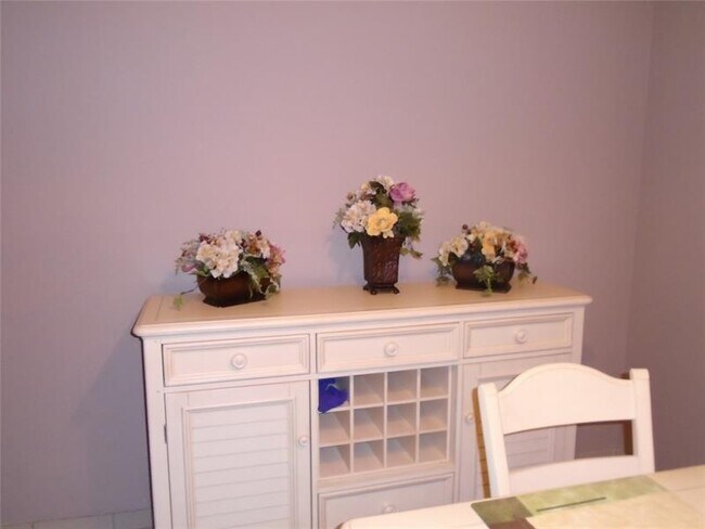 Foto del edificio - 3165 NE 48th Ct