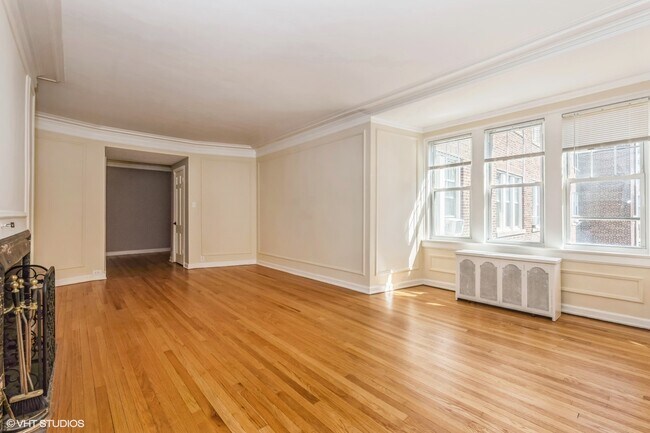 Foto del edificio - 6334 N Sheridan Rd