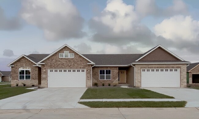 Building Photo - 7130 Remington Villa Dr