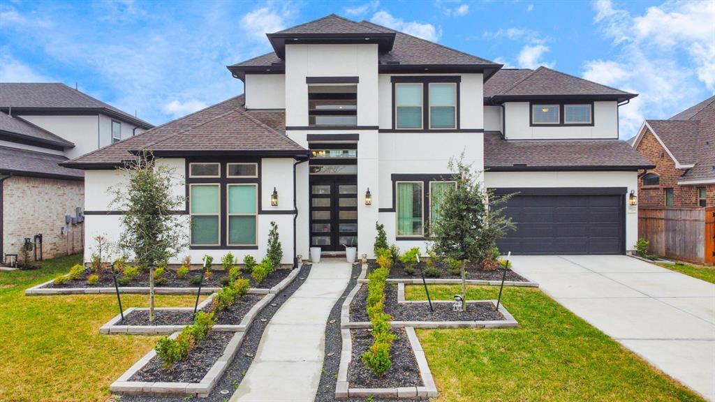 Foto principal - 9922 Regal Bend Dr