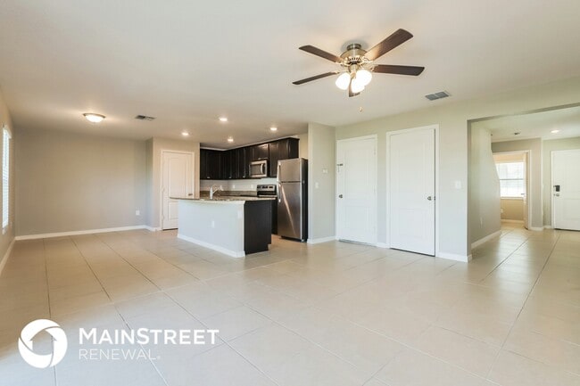 Building Photo - 2479 Caspian Dr